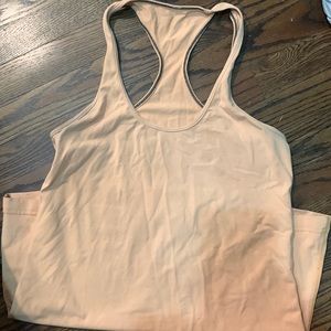 Lululemon workout top